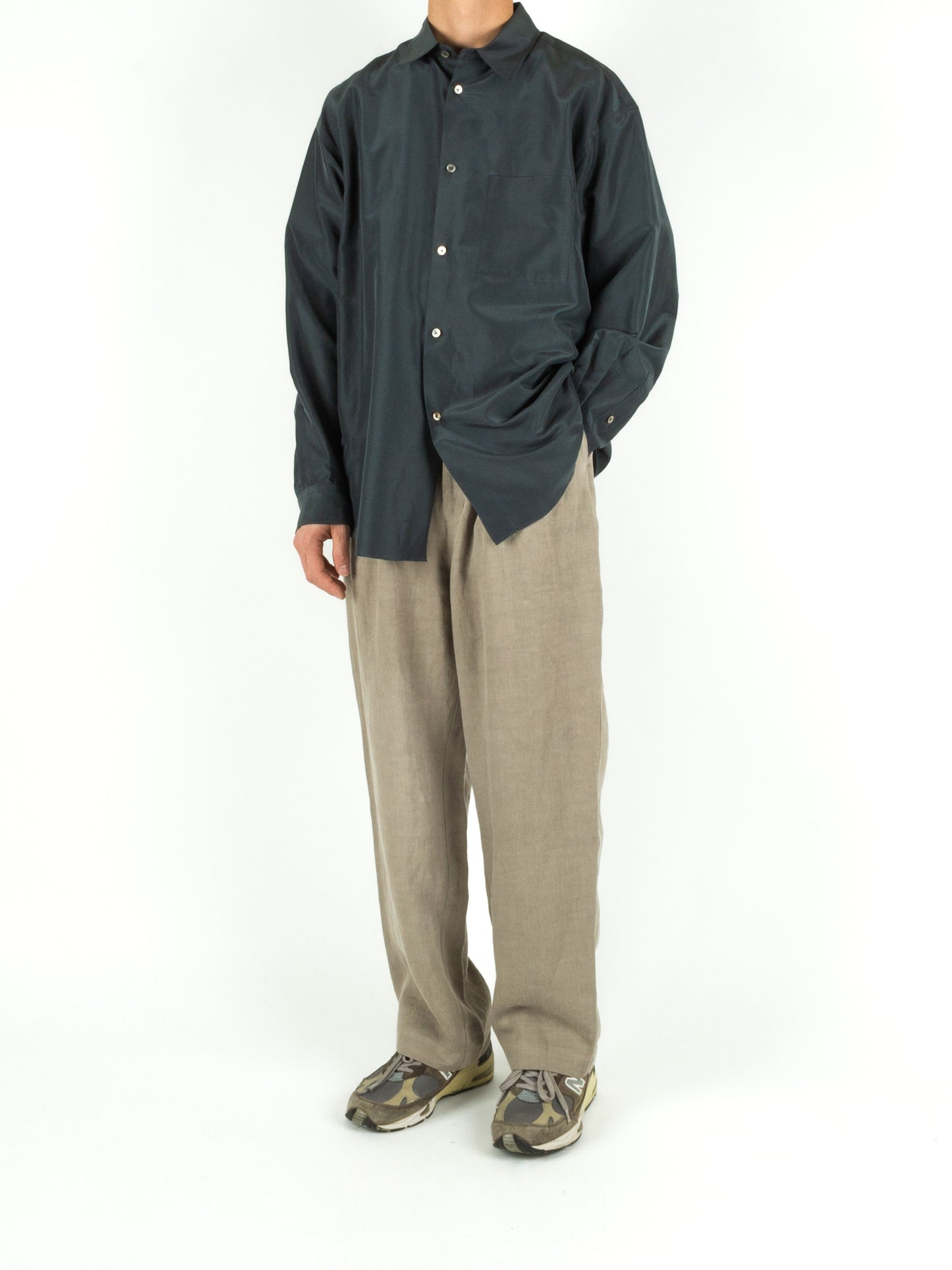 Model 176cm/62kg size M着用