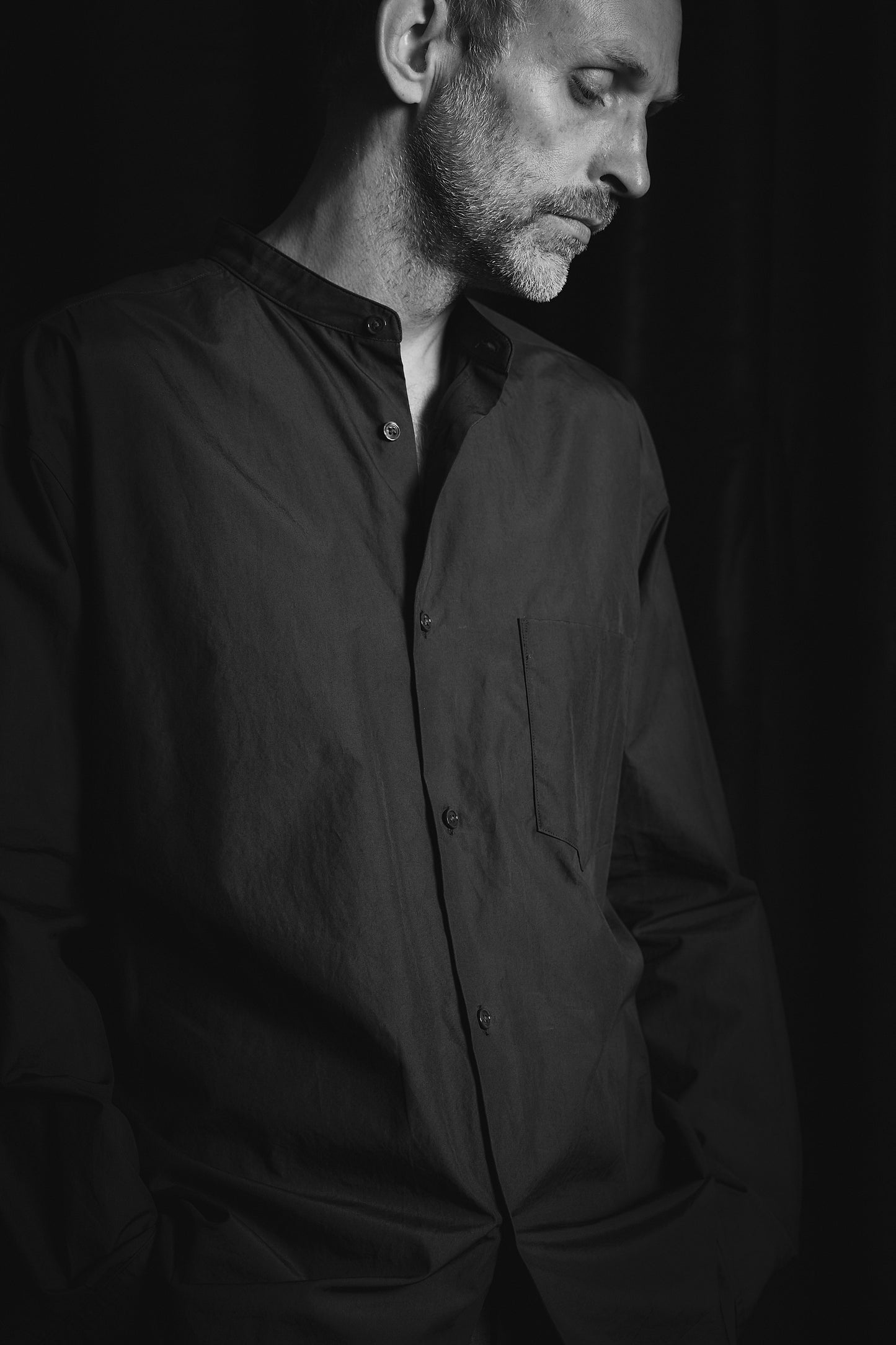 FINX COTTON BAND COLLAR SHIRTS|OFF BLACK