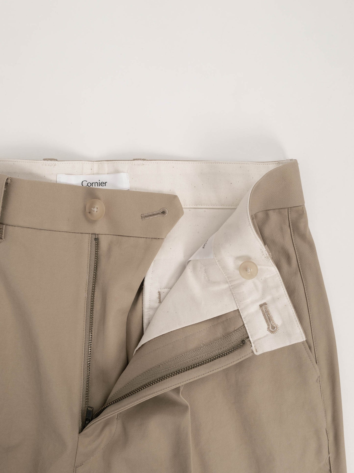 FINX COTTON GABARDINE SLACKS|BEIGE