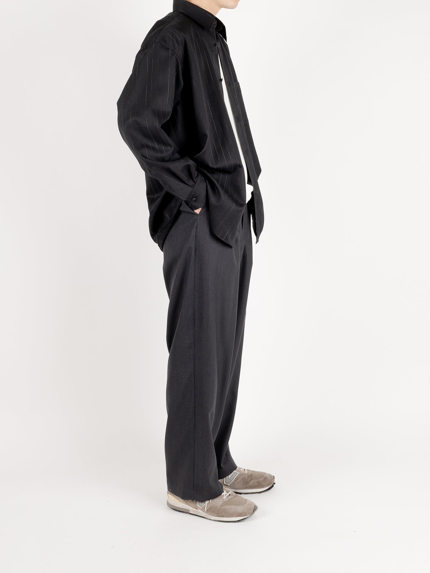 Model 176cm/62kg size M着用