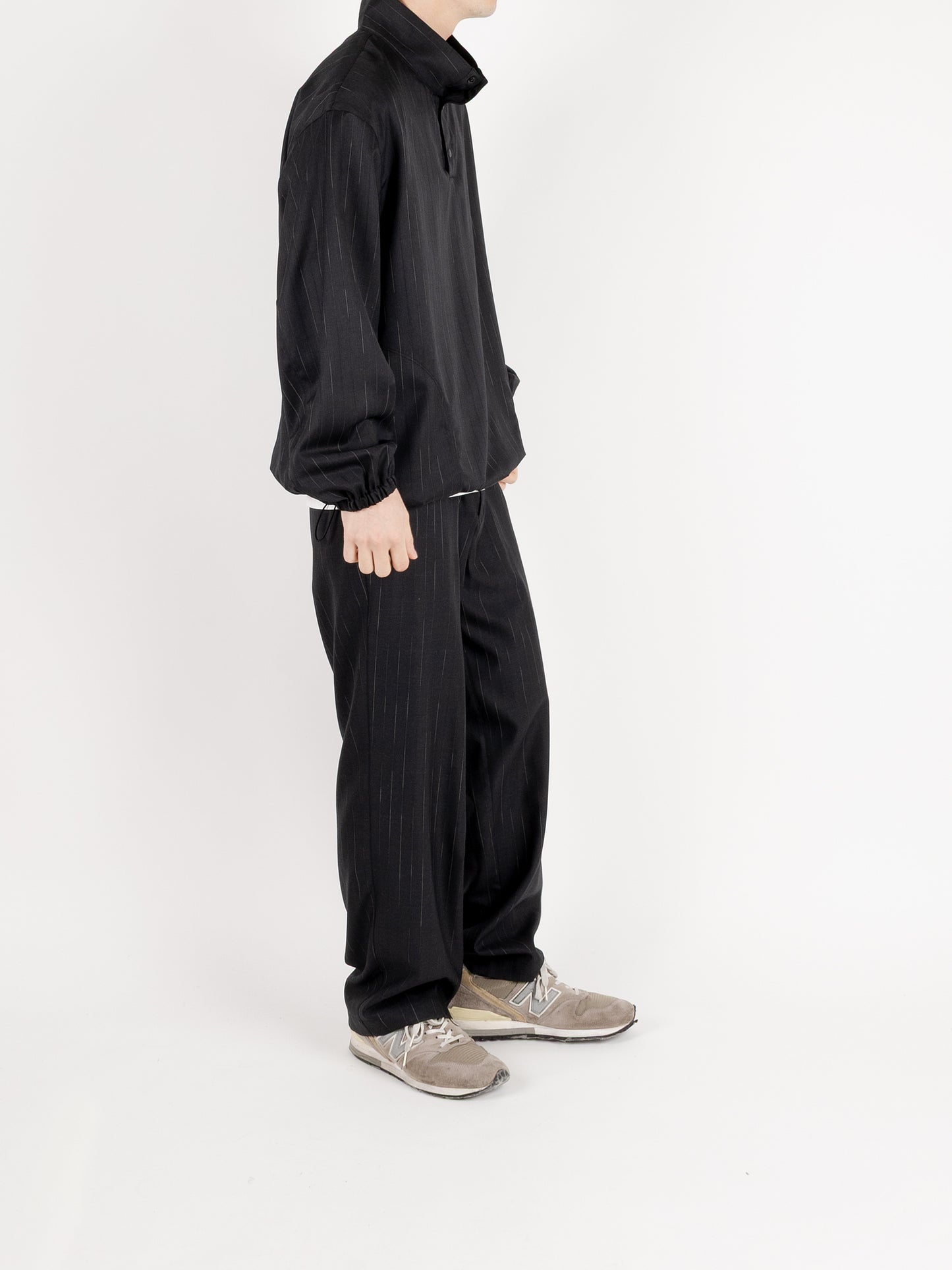 Model 176cm/62kg size M着用