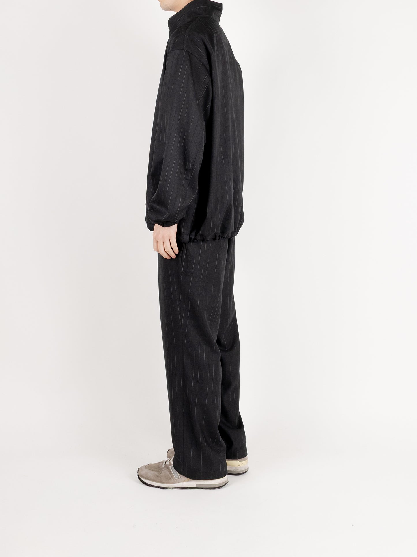 Model 176cm/62kg size M着用