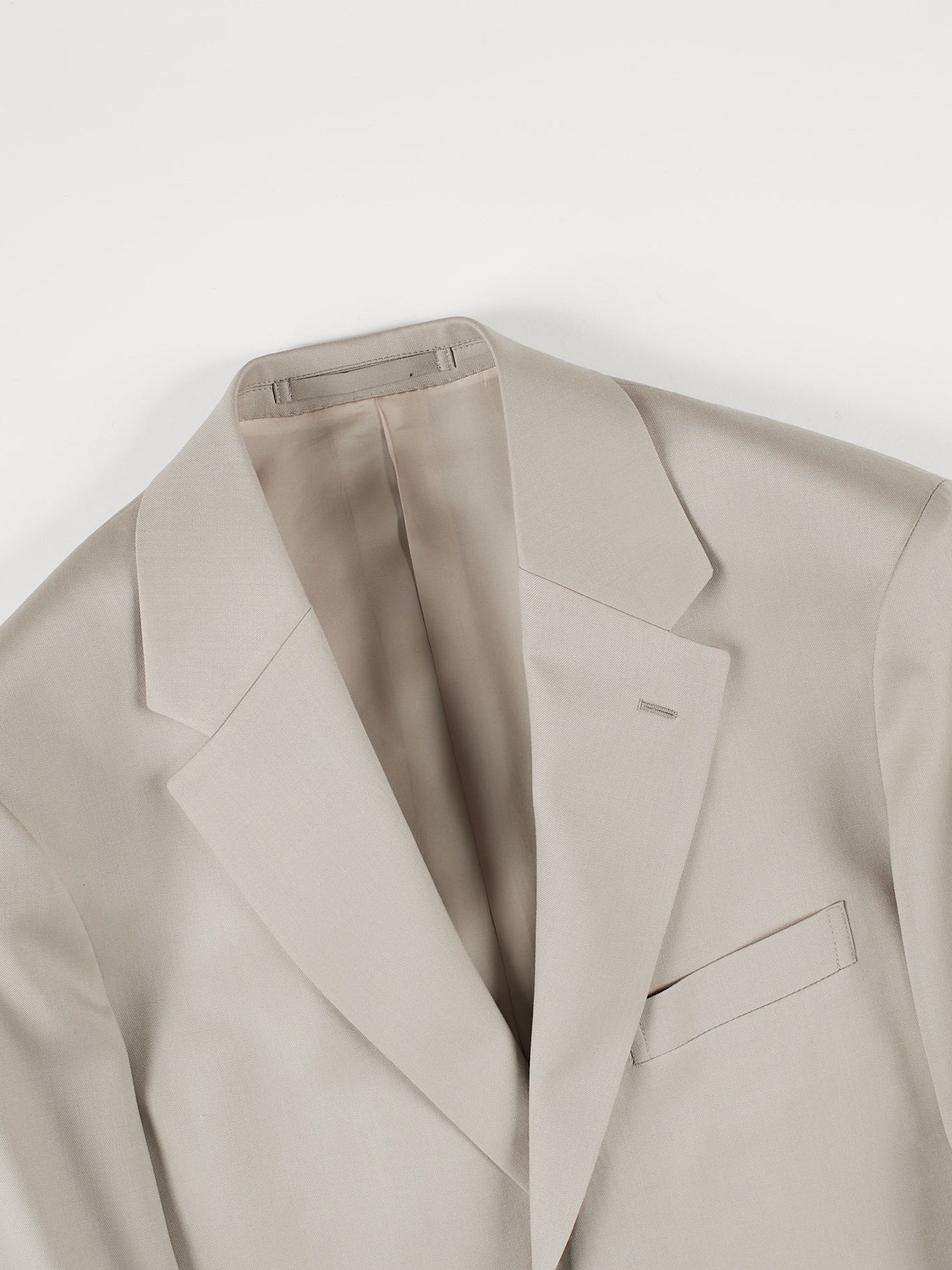 Super130's WORSTED WOOL LIGHT GABARDINE TAILORED JACKET|DUSTY BEIGE