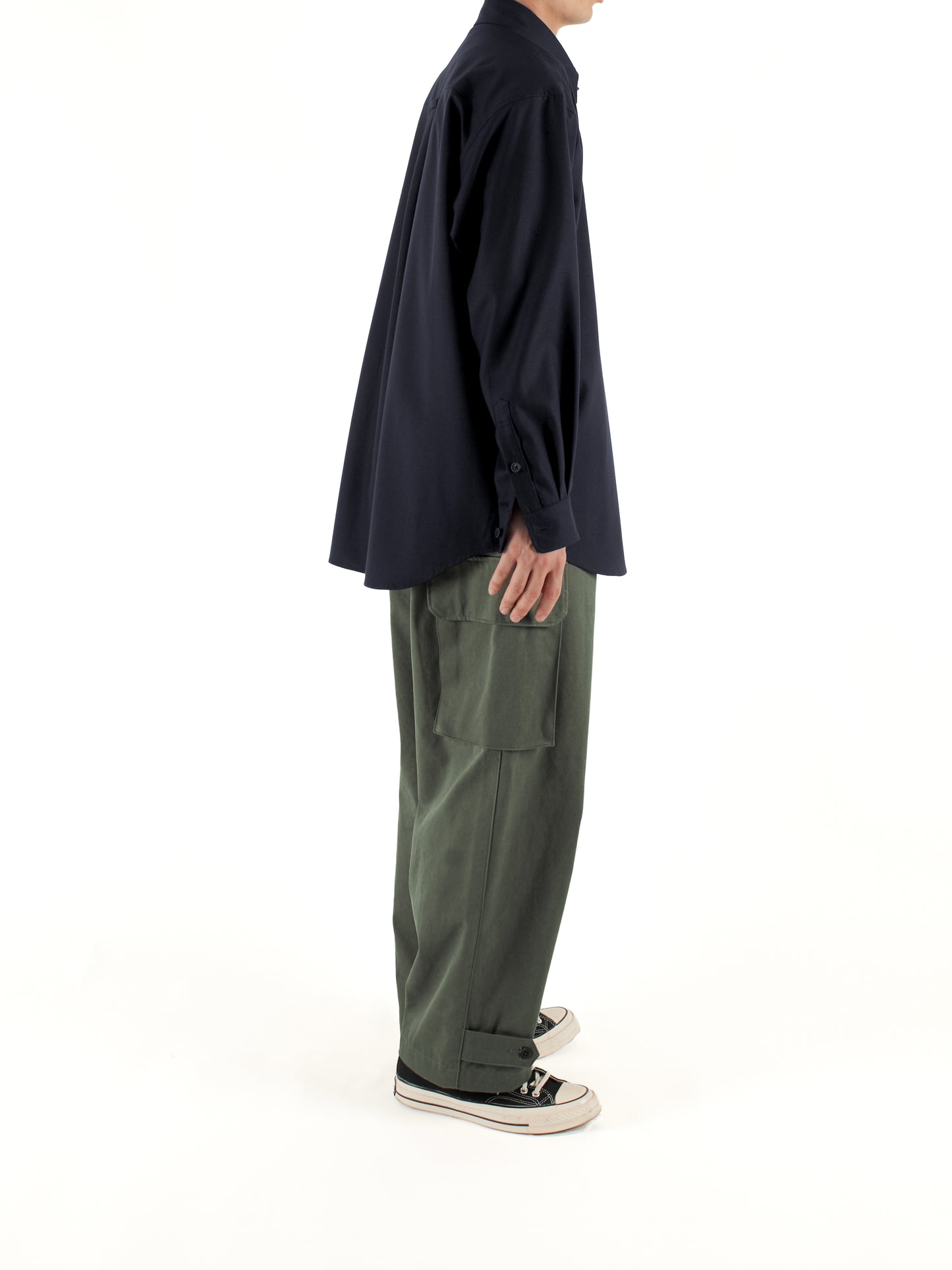 Model 176cm/62kg size L color SPACE NAVY着用