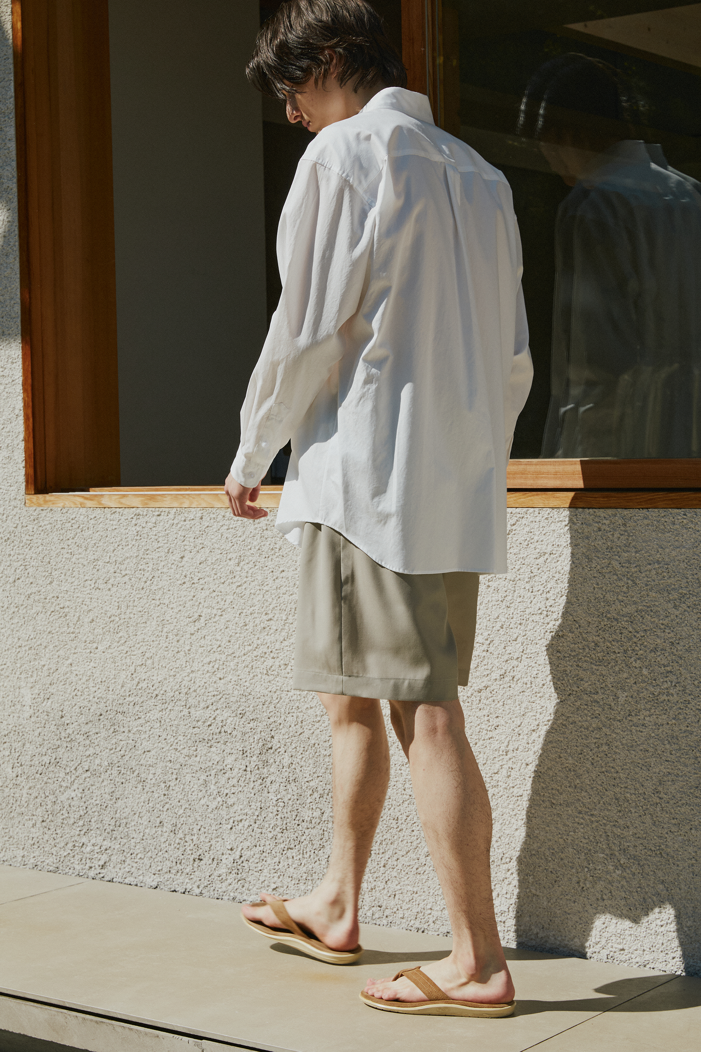 Super130's WOOL LIGHT GABARDINE SHORT PANTS|TOP CHARCOAL