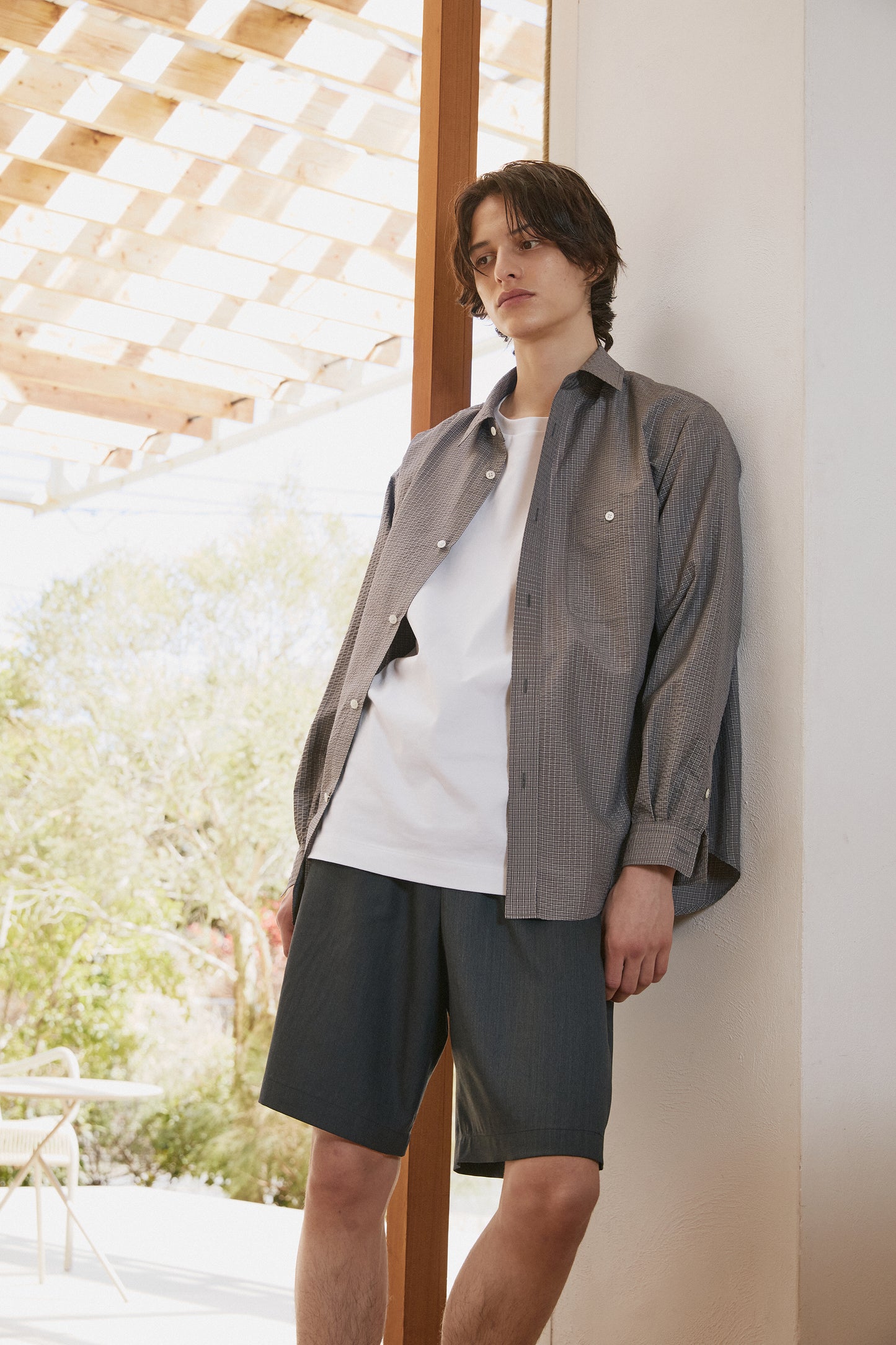 Super130's WOOL LIGHT GABARDINE SHORT PANTS|TOP CHARCOAL