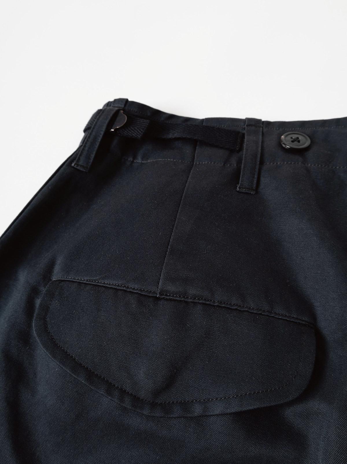 FINX COTTON/RAMIE TWILL M-51 CARGO PANTS|CARBON