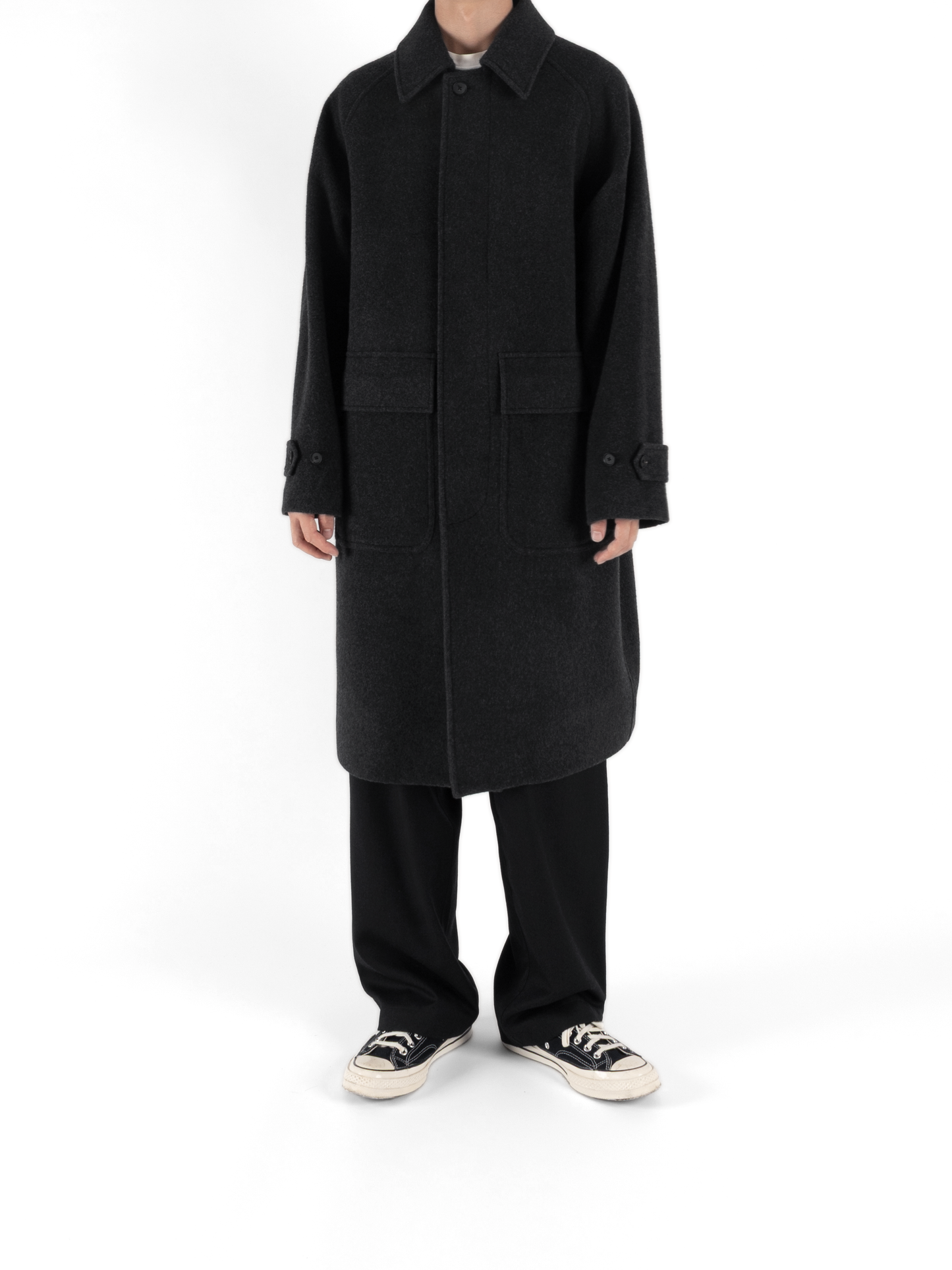 Model 176cm/62kg size M color TOP BLACK着用