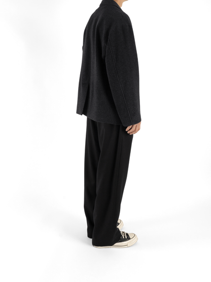 Model 176cm/62kg size M color TOP BLACK着用