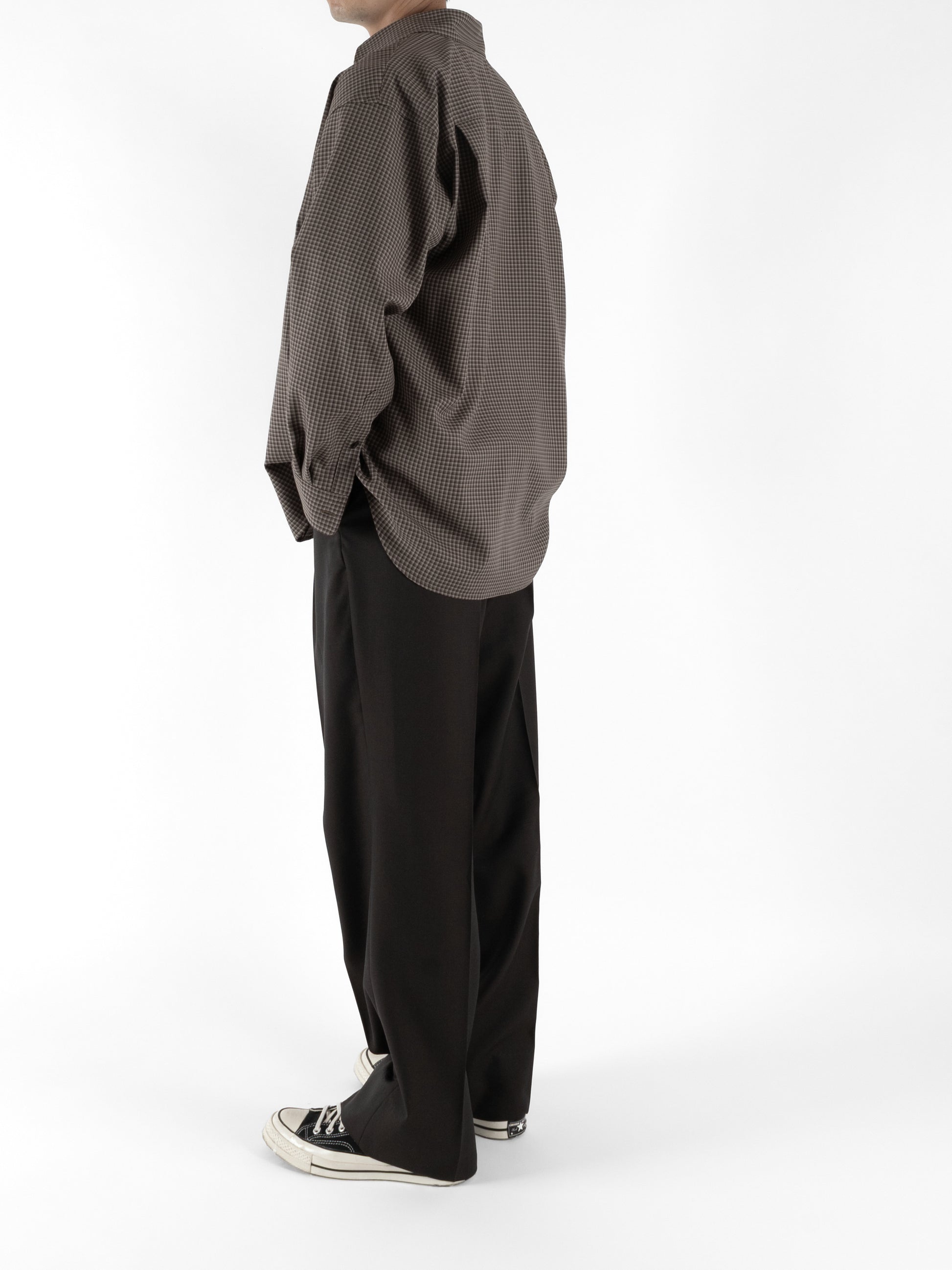 Model 176cm/62kg size L color BROWN CHECK着用