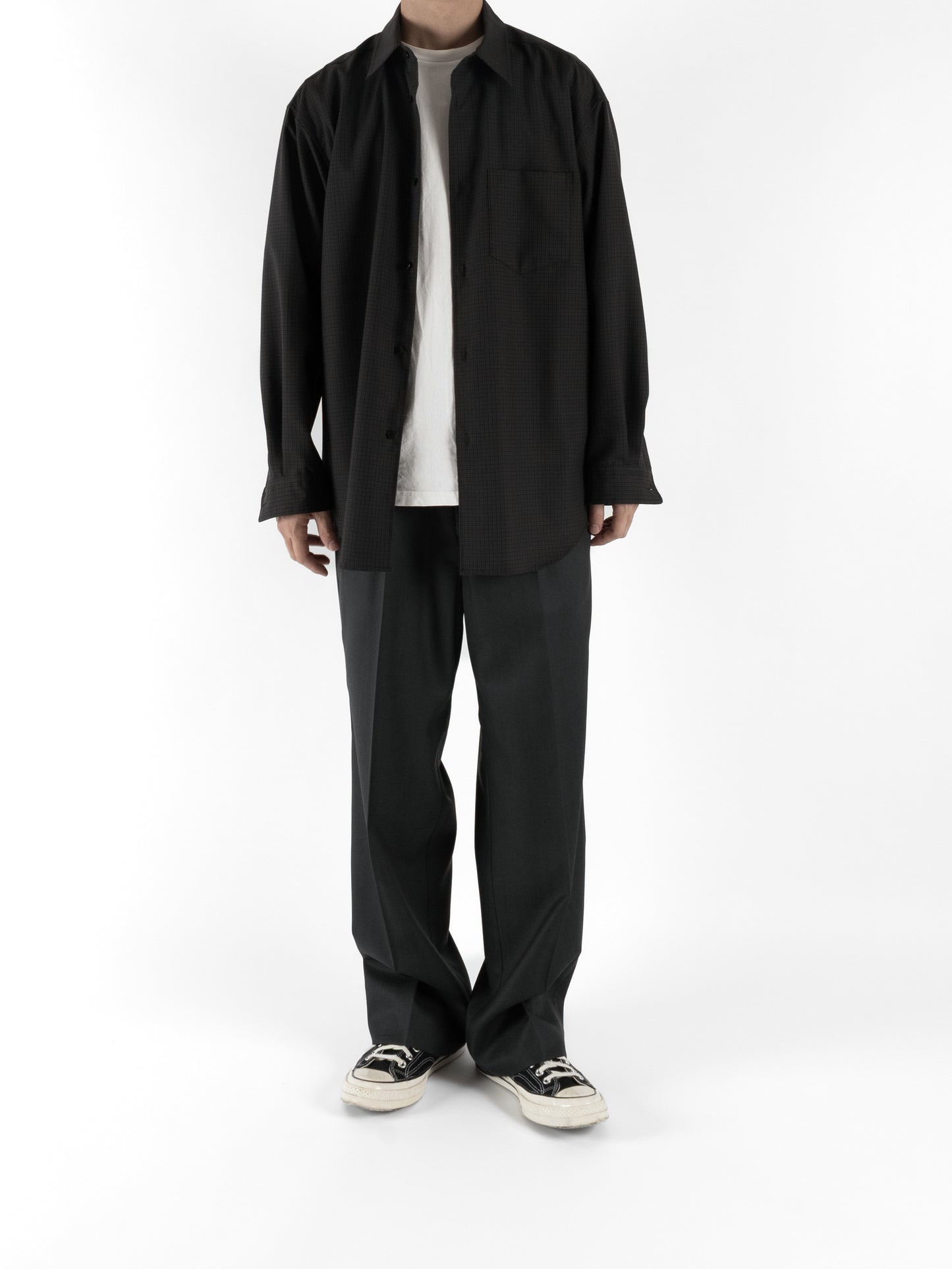 Model 176cm/62kg size L color BLACK CHECK着用