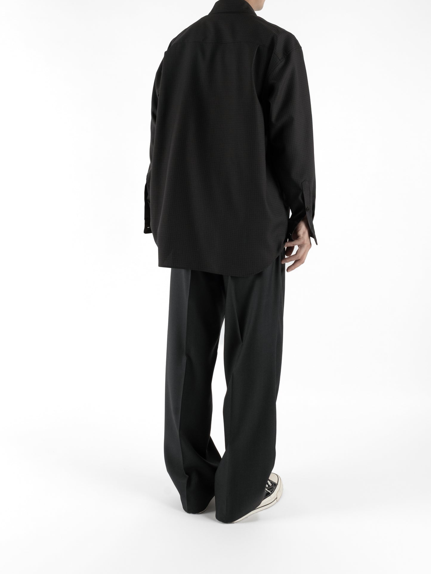 Model 176cm/62kg size L color BLACK CHECK着用