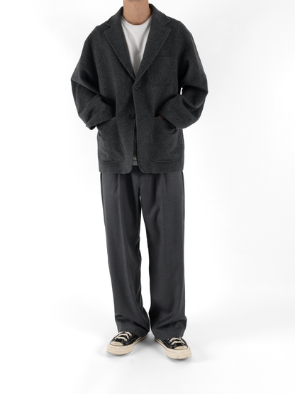 Model 176cm/62kg size M color TOP GRAY着用