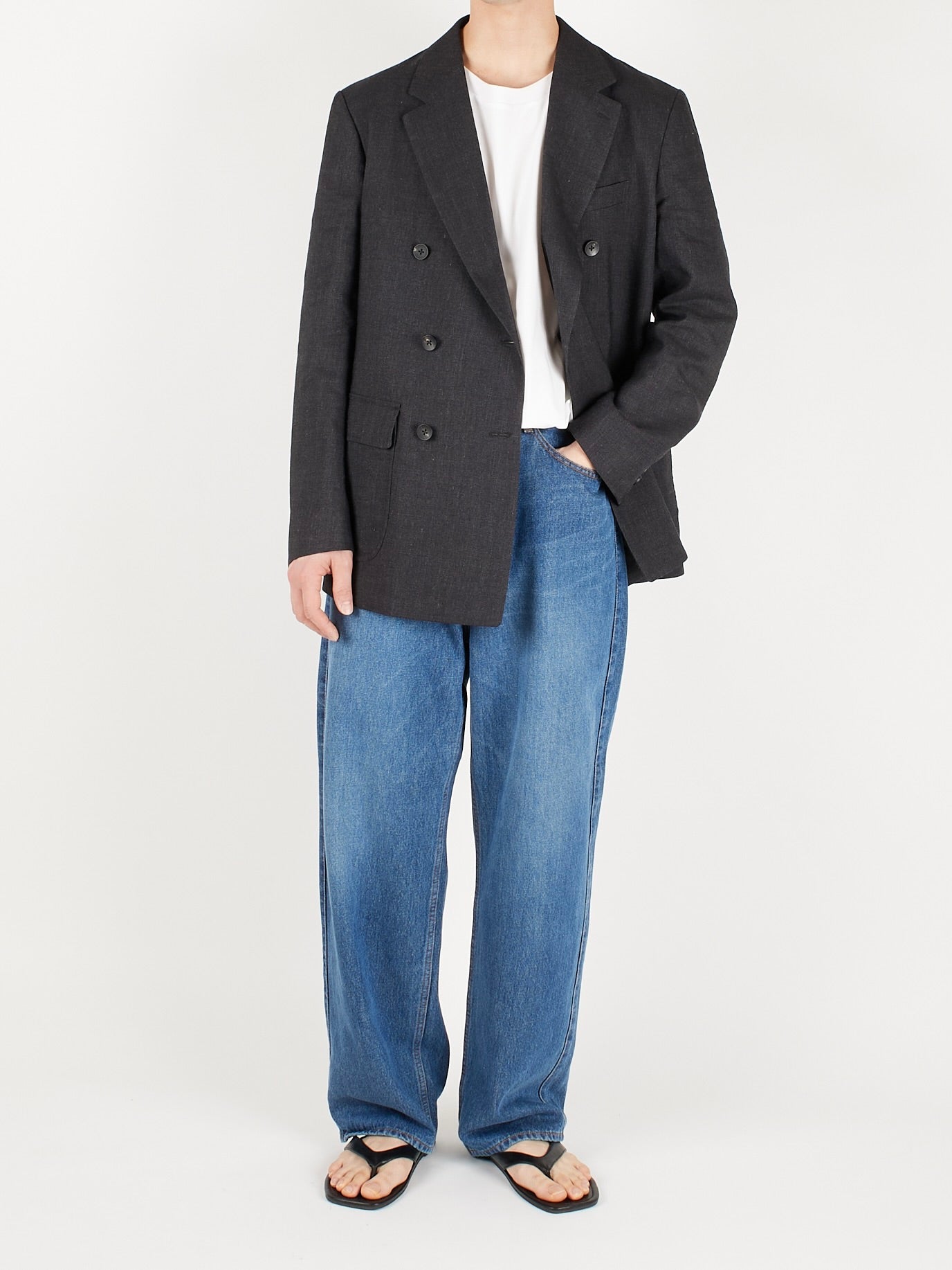 Model 176cm/62kg size M color TOP BLACK着用