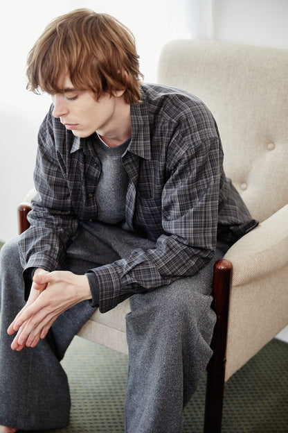 Model 184cm size L color TOP GRAY着用