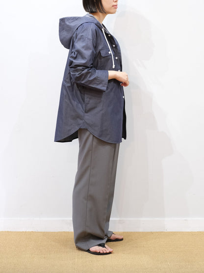 Model 159cm size M color NAVY着用