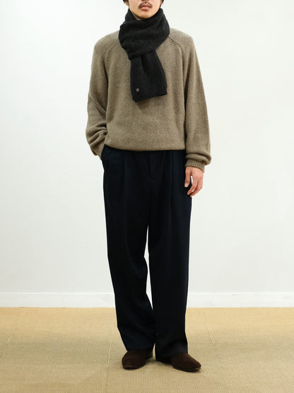 Model 175cm size F color CHARCOAL着用