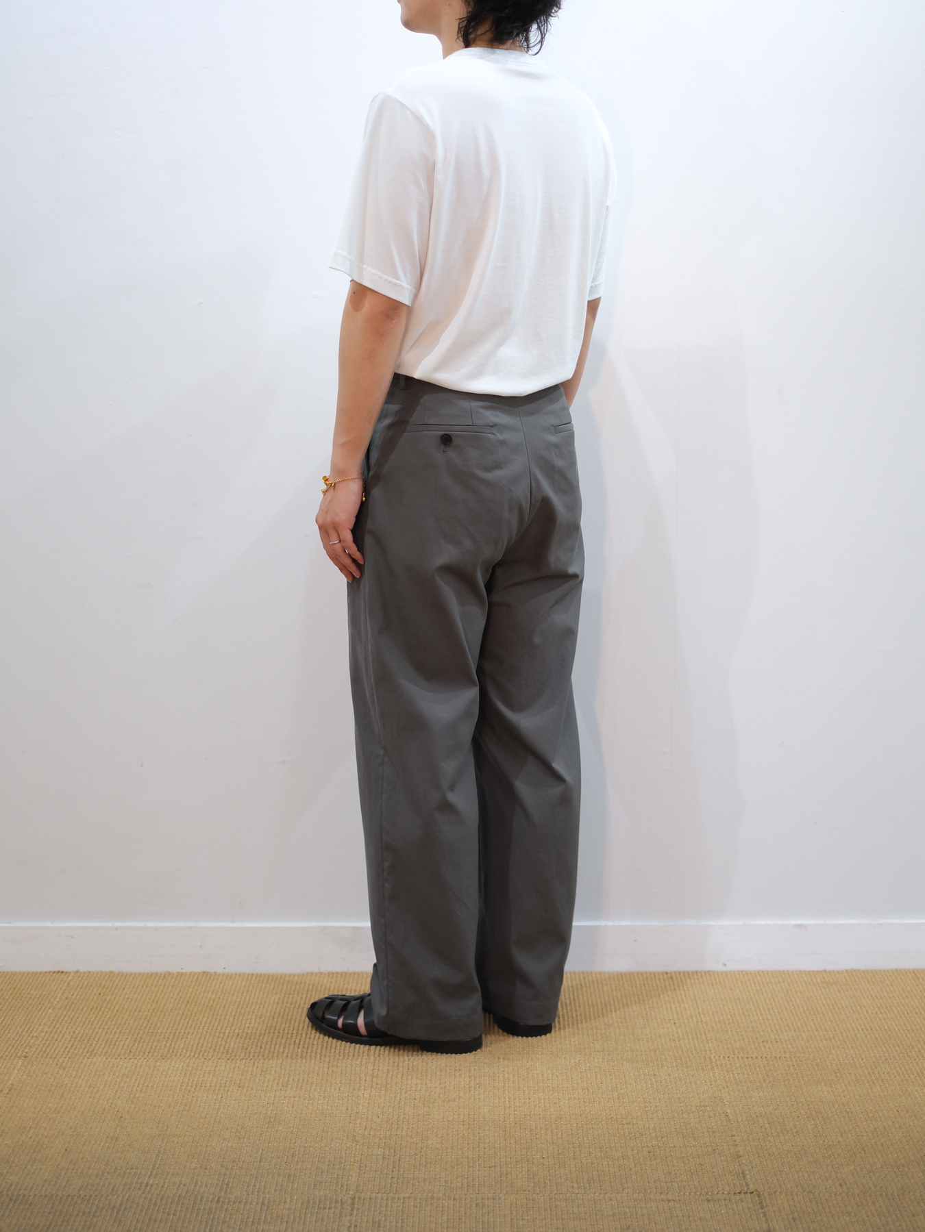 Model 170cm size S colorGRAY着用
