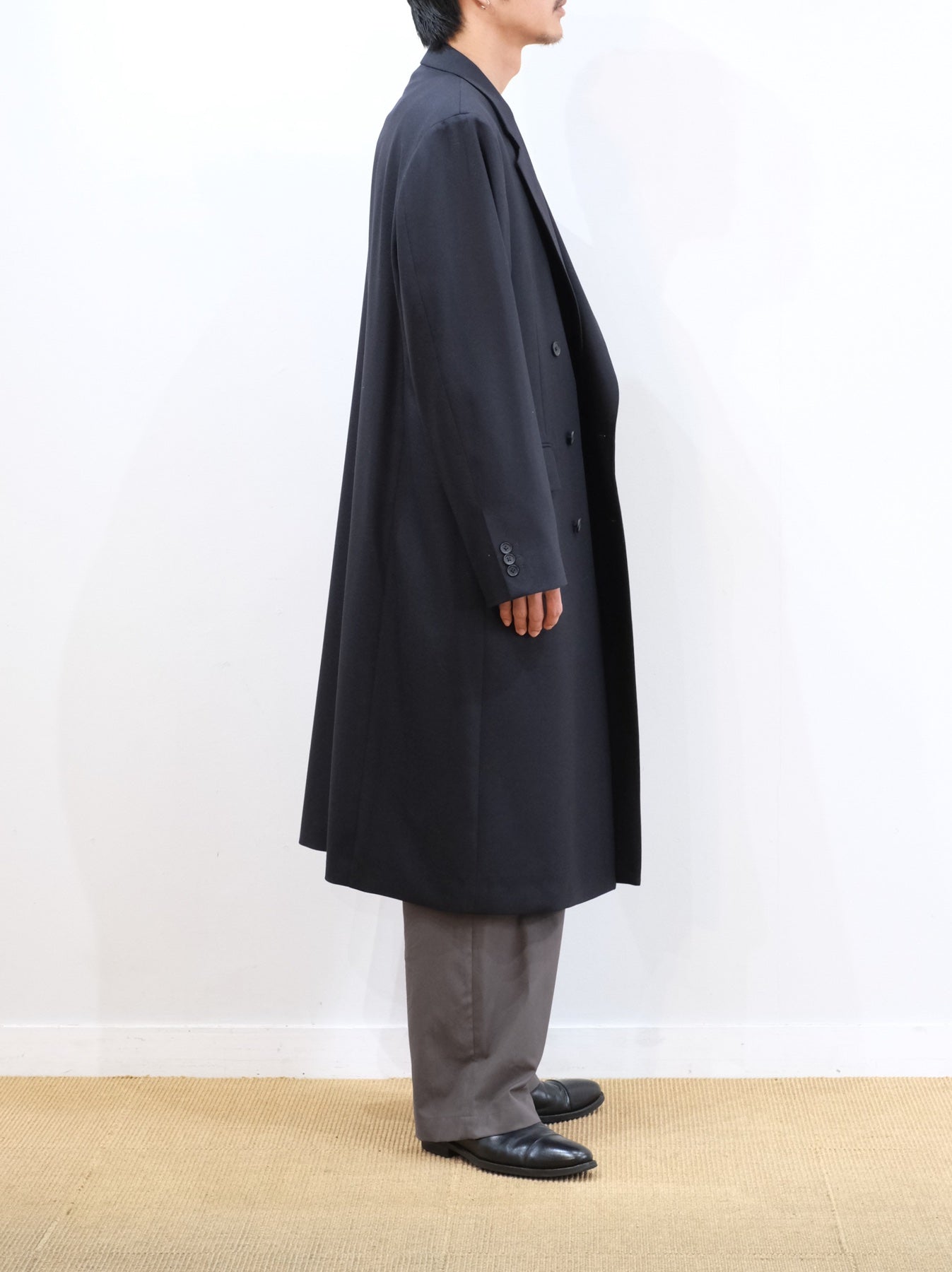 Model 175cm size L color BLACK着用