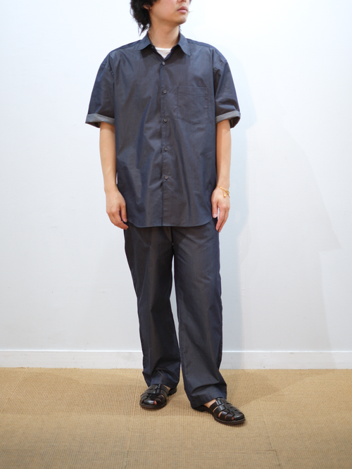 FINX COTTON CHAMBRAY LIGHT DENIM EASY PANTS｜NAVY