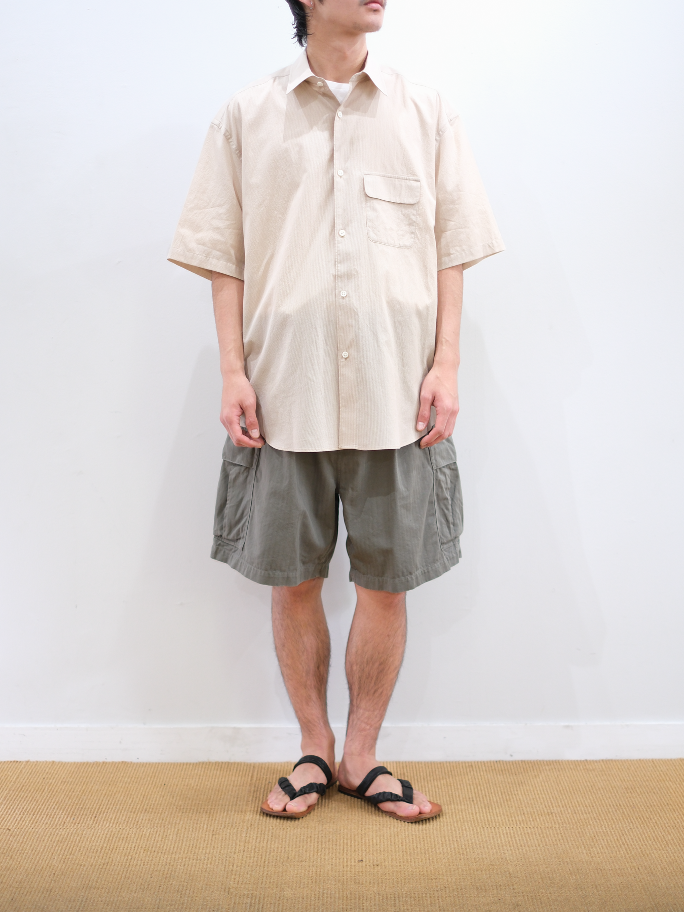 Model 175cm size M color YELLOW STRIPE着用