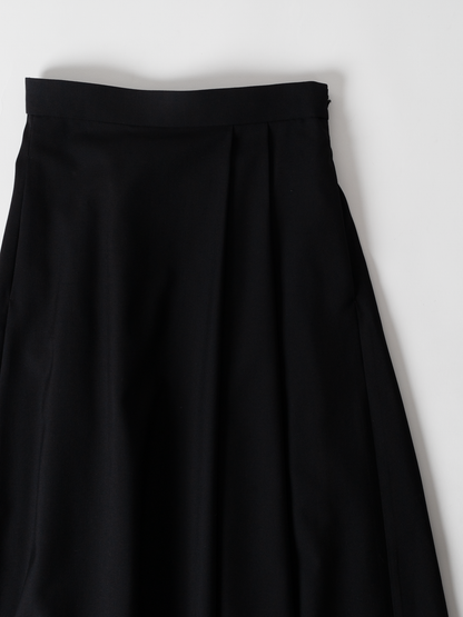 Super130's WORSTED WOOL LONG SKIRTS｜BLACK