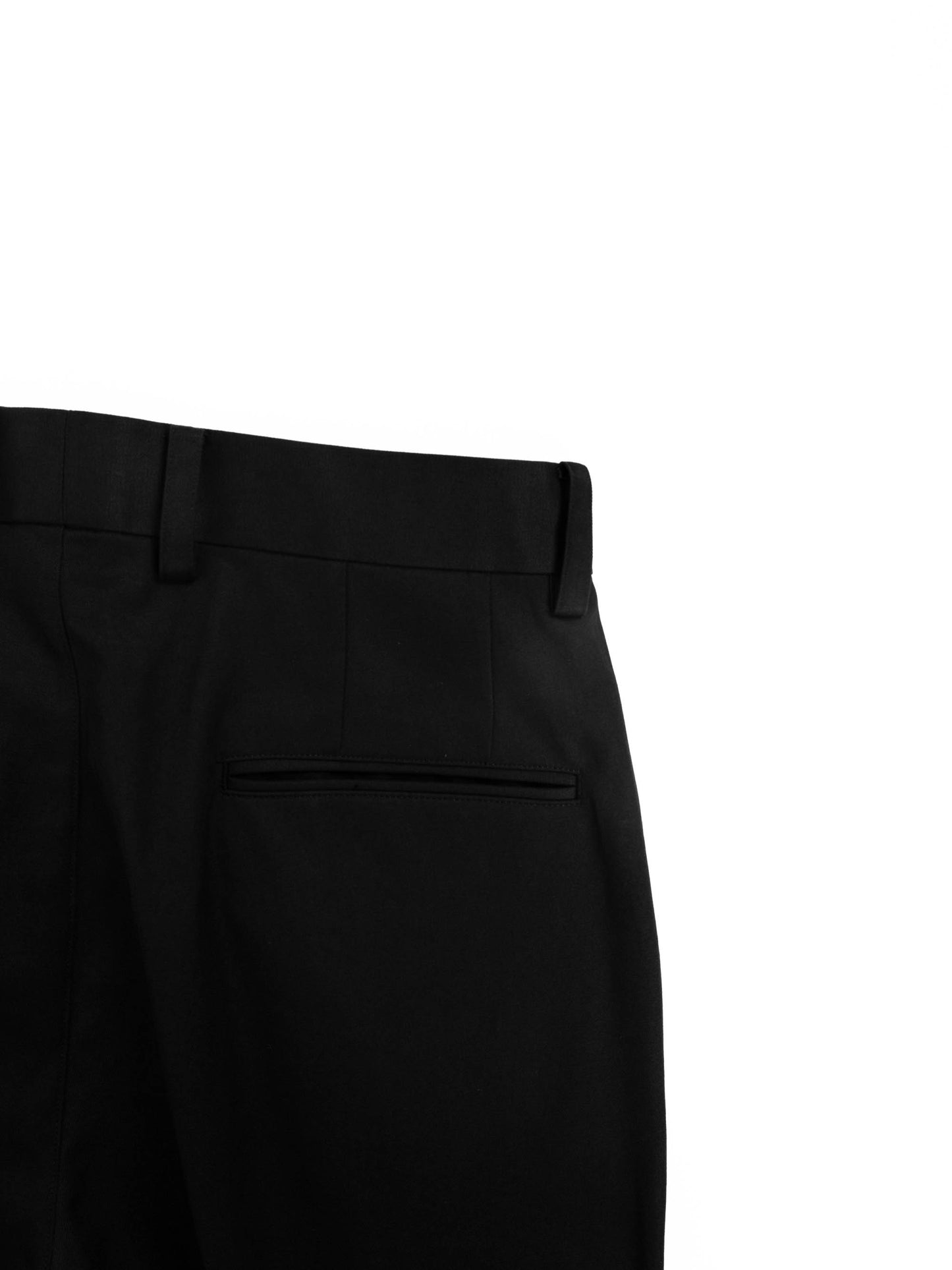 FINX COTTON GABARDINE SLACKS｜BLACK