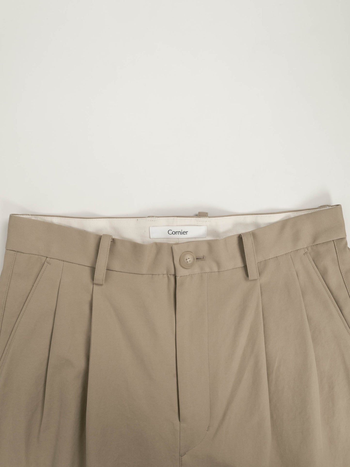 FINX COTTON GABARDINE WIDE PANTS｜BEIGE