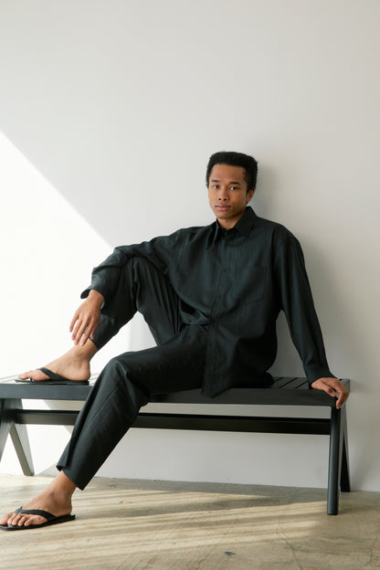 Super130's RESISTED YARN DYED WOOL GABARDINE SHIRTS｜BLACK
