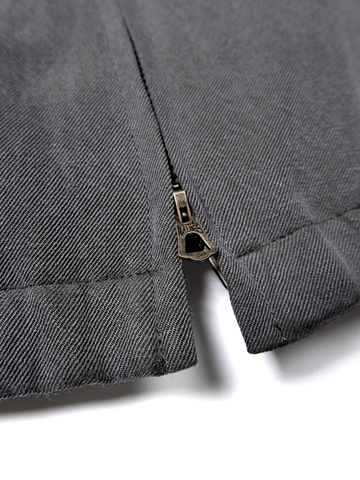 SILK/LINEN FADED GABARDINE ZIP BLOUSON|HAZE GRAY – Cornier SILK/LINEN FADED GABARDINE ZIP BLOUSON|HAZE GRAY – Cornier