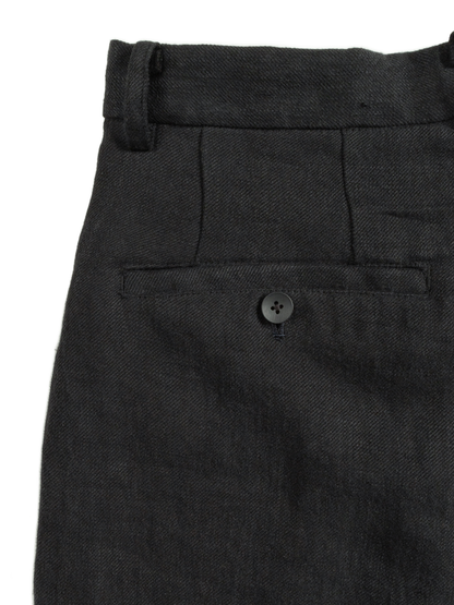 WASHED LINEN TWILL 2-TUCK PANTS｜BLACK