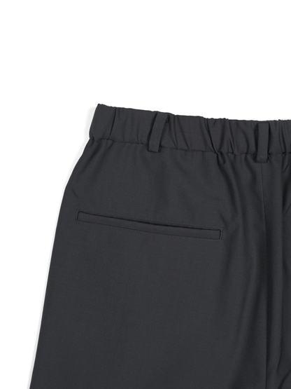 Super130's WORSTED WOOL TROPICAL SHORT PANTS｜CHARCOAL