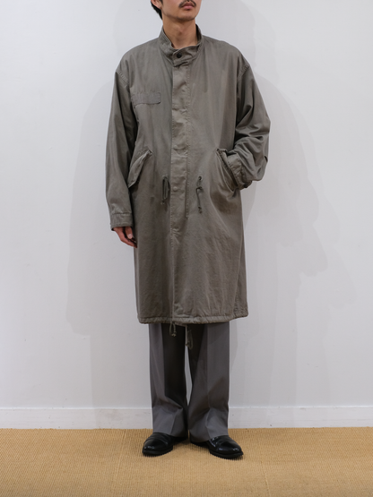 Model 175cm size L color GRAY 着用