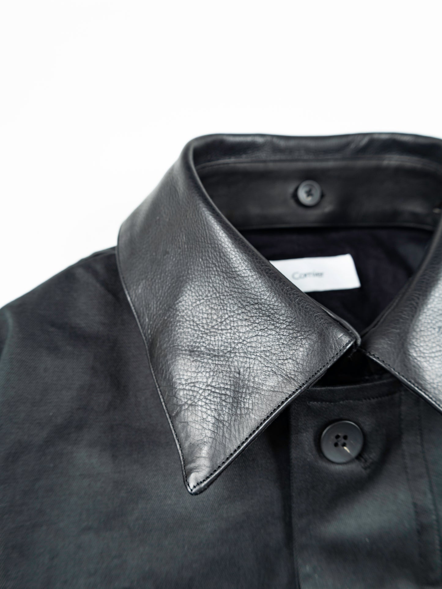 LEATHER COLLAR FINX/ZIMBABWE COTTON TWILL BLOUSON｜BLACK