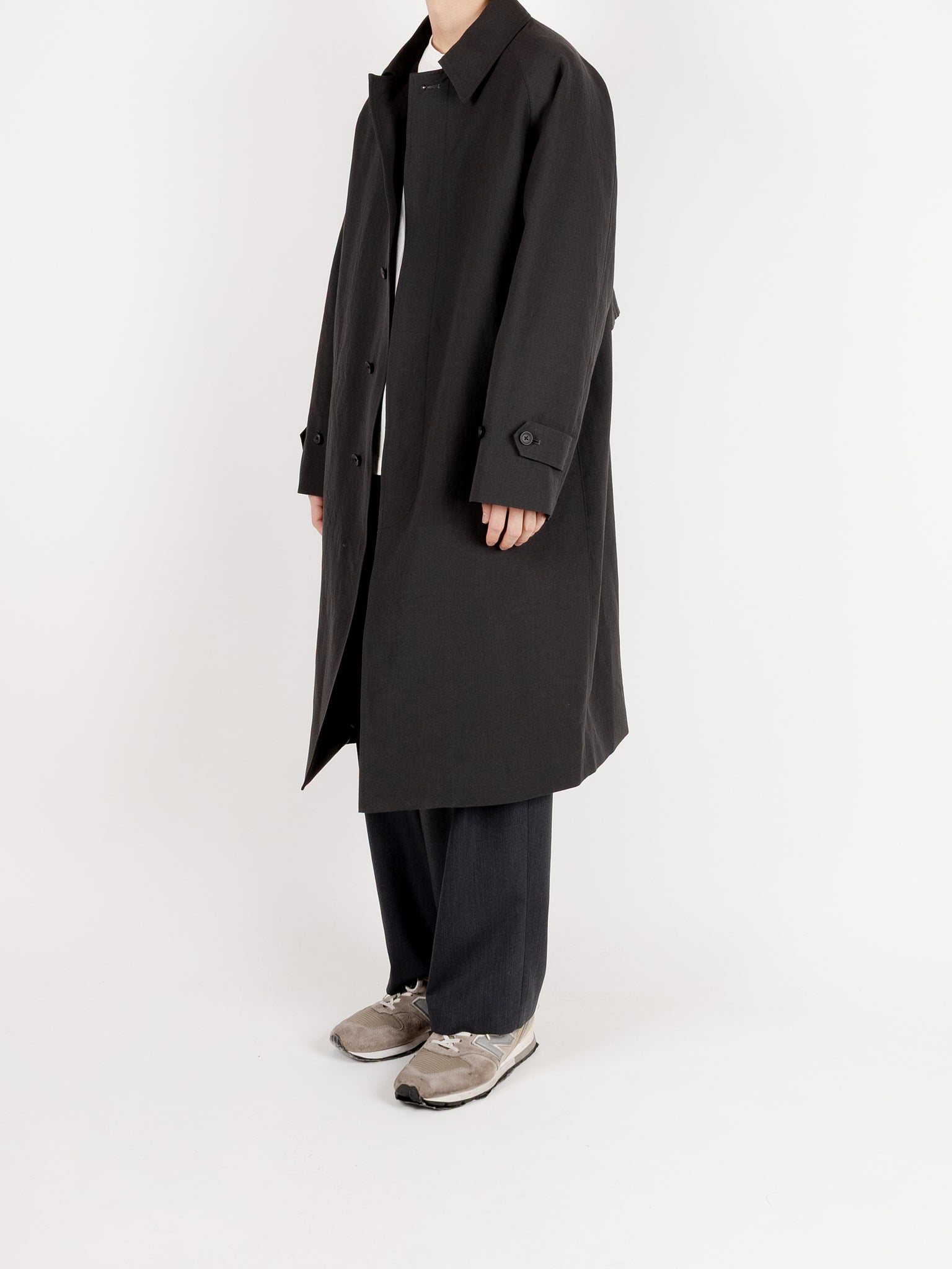 Model 176cm/62kg size M着用