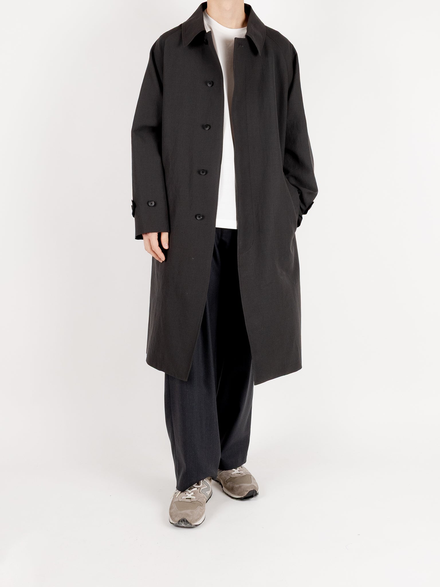 Model 176cm/62kg size M着用