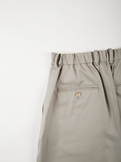 Super130's WOOL LIGHT GABARDINE SHORT PANTS｜DUSTY BEIGE