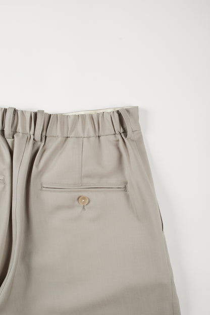 Super130's WOOL LIGHT GABARDINE SHORT PANTS｜DUSTY BEIGE