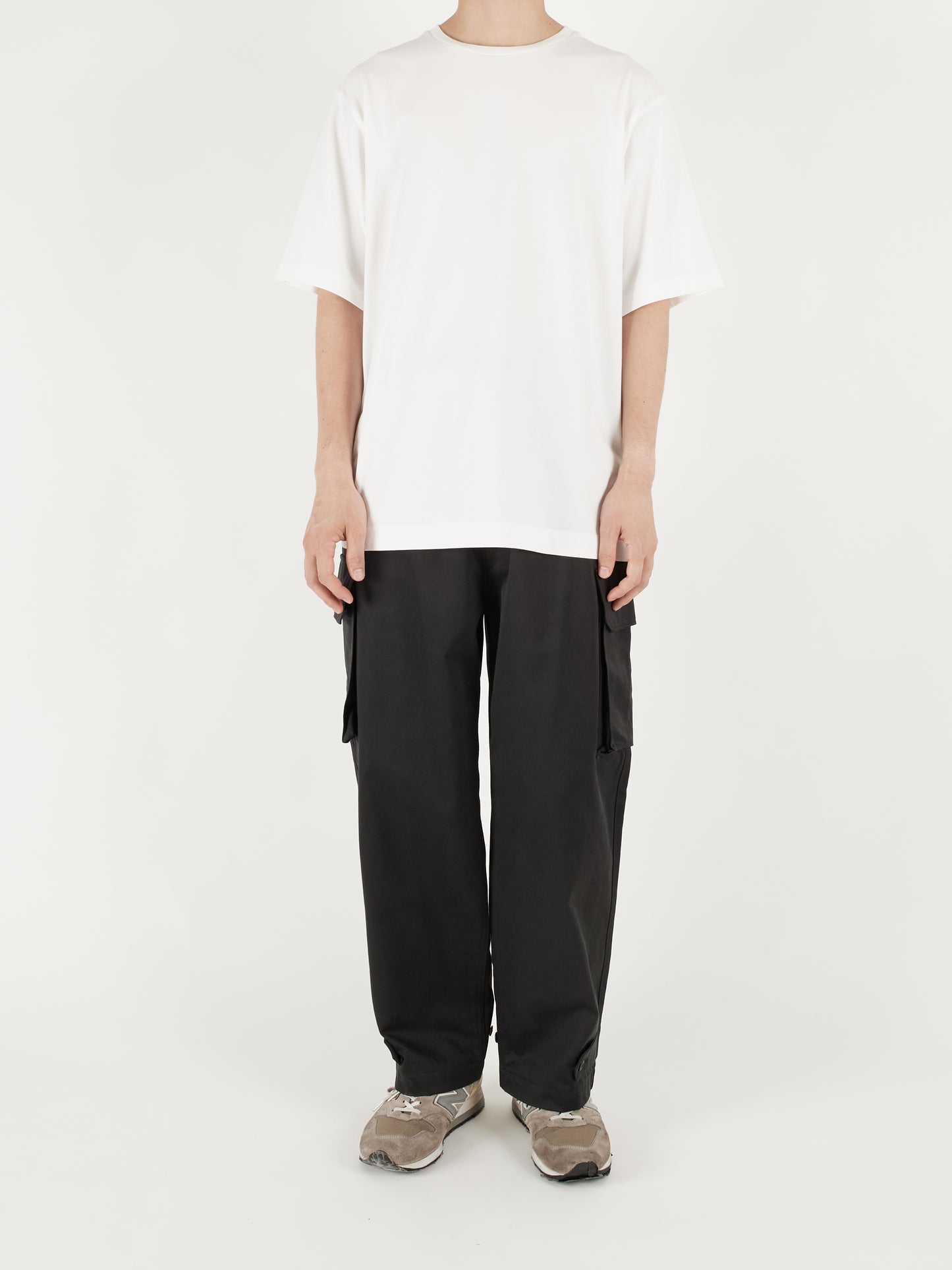 Model 176cm/62kg size M color WHITE着用