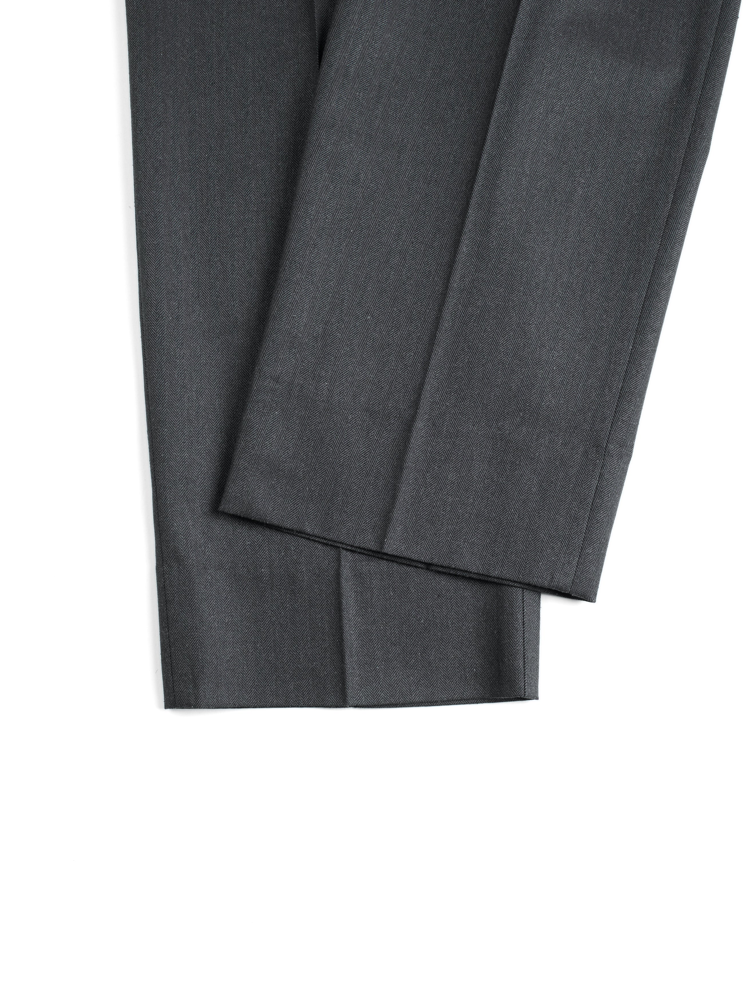Super130's WOOL/SILK HERRINGBONE SLACKS｜CHARCOAL – Cornier