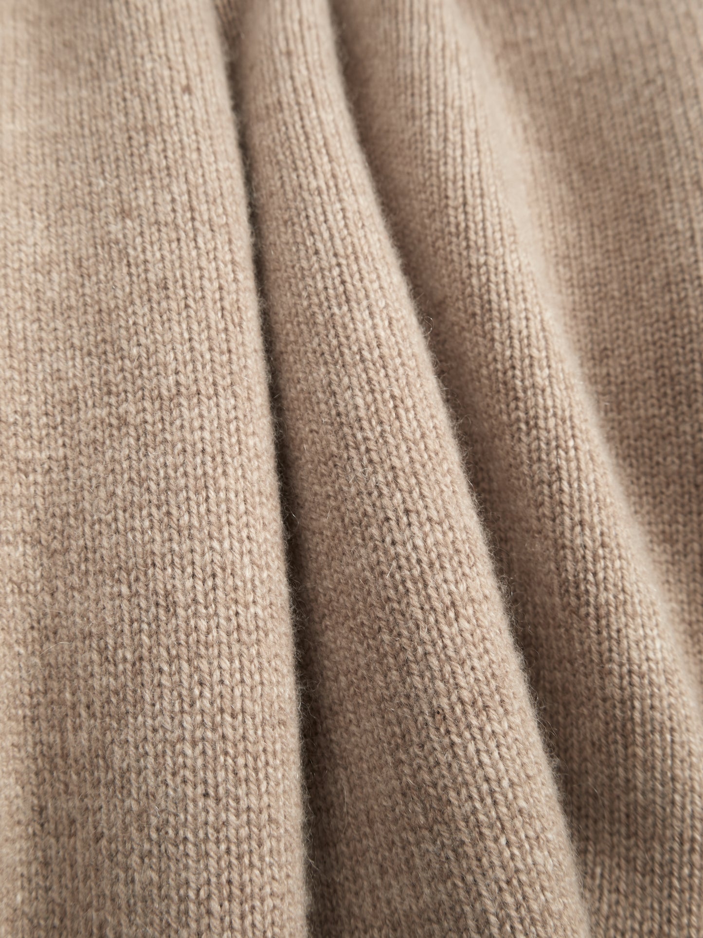 ALASHAN CASHMERE SWEATER｜TOP BEIGE