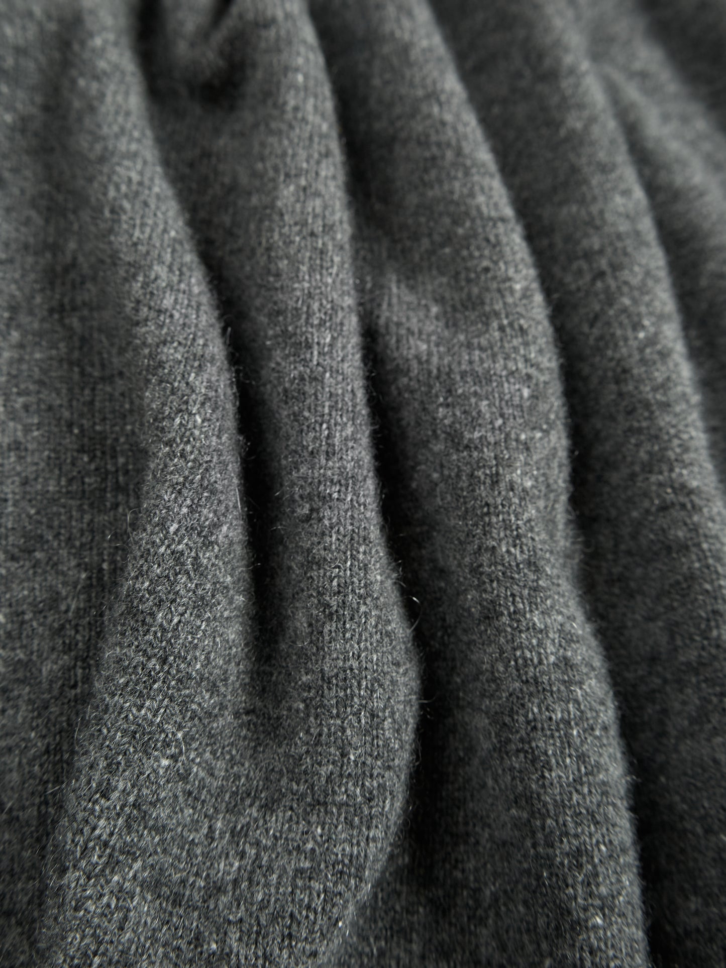 ALASHAN CASHMERE HIGH NECK SWEATER for WOMEN｜DARK GRAY