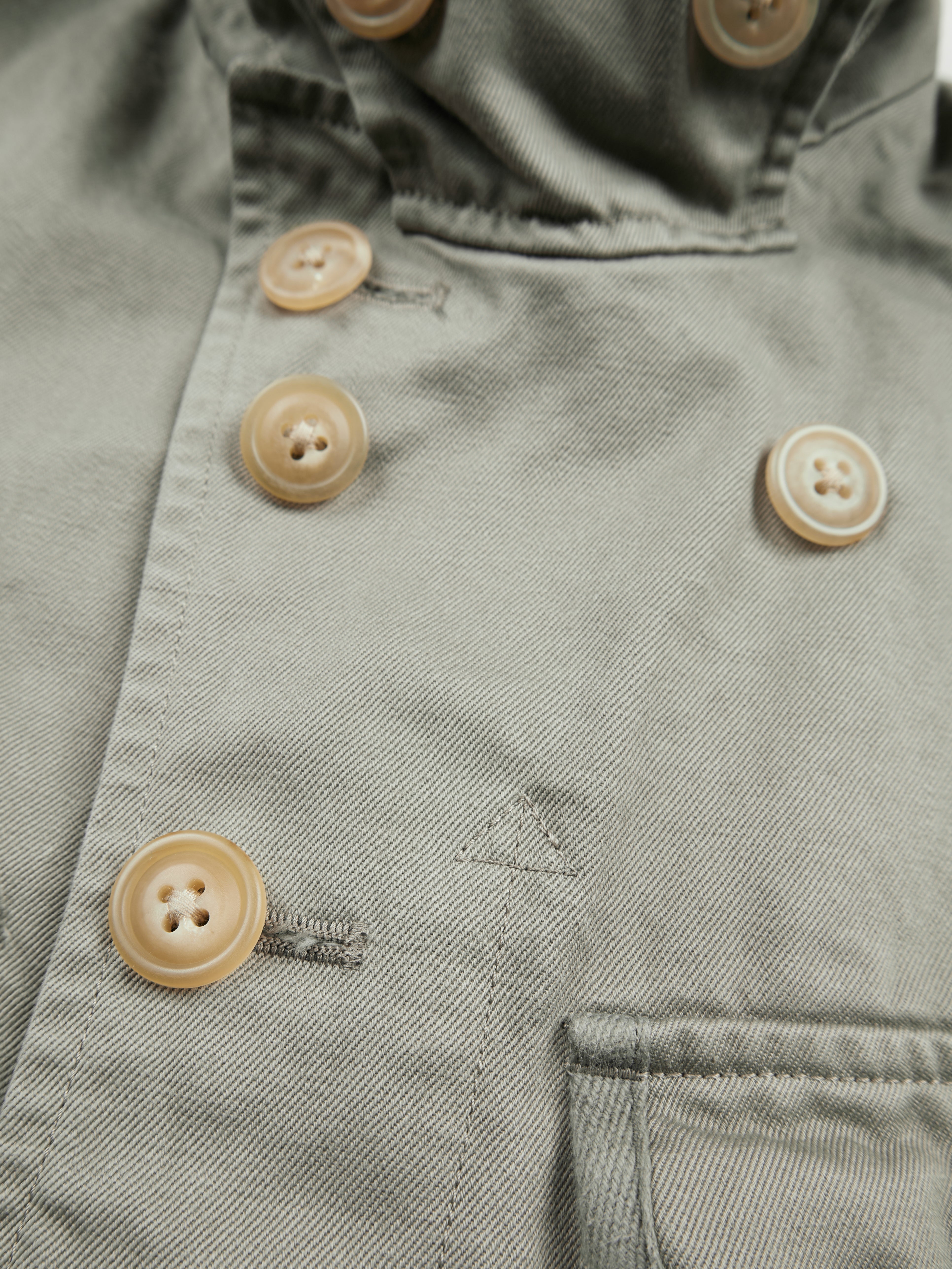 GARMENT DYED FINX/ZIMBABWE COTTON TWILL M-43 FIELD JKT｜MOCHA