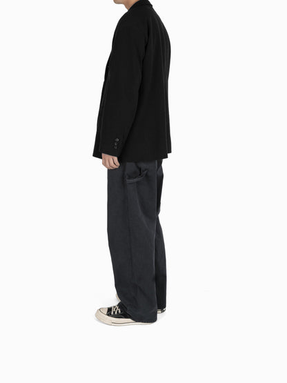 Model 176cm/62kg size M color BLACK着用