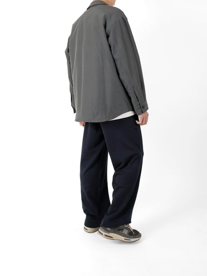 Model 174cm/60kg size M color NAVY着用