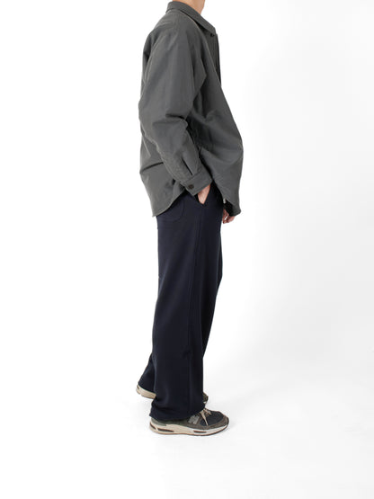 Model 174cm/60kg size M color NAVY着用