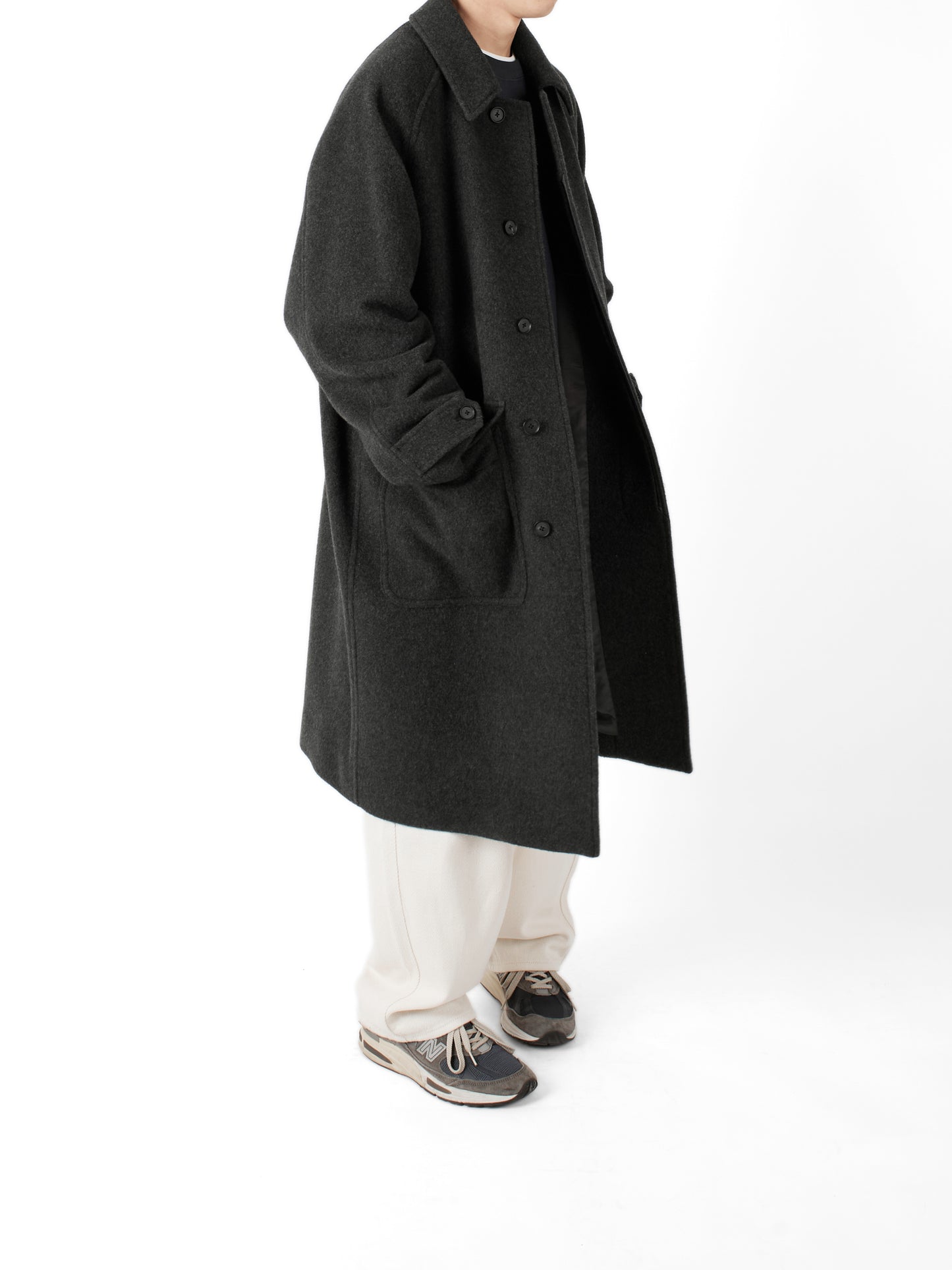 Model 165cm/53kg size S color TOP BLACK着用