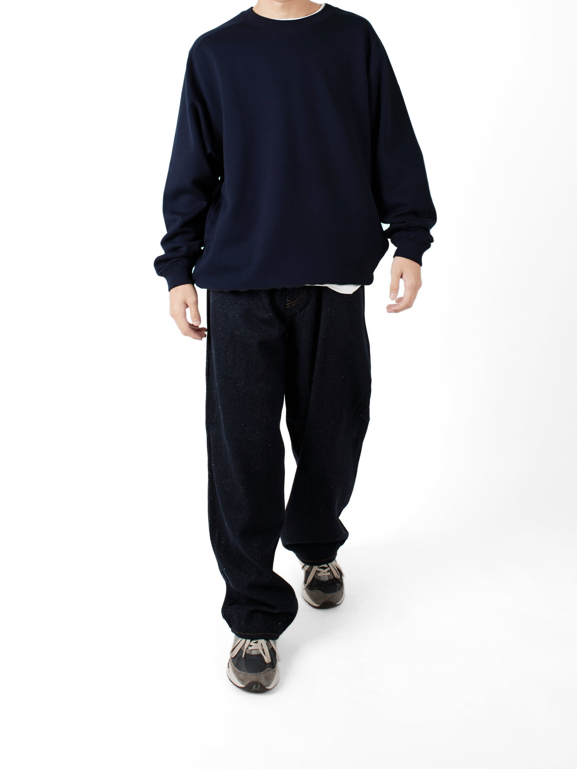 Model 165cm/53kg size S color DARK NAVY着用