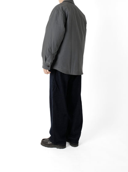 Model 165cm/53kg size S color BLUE GRAY着用