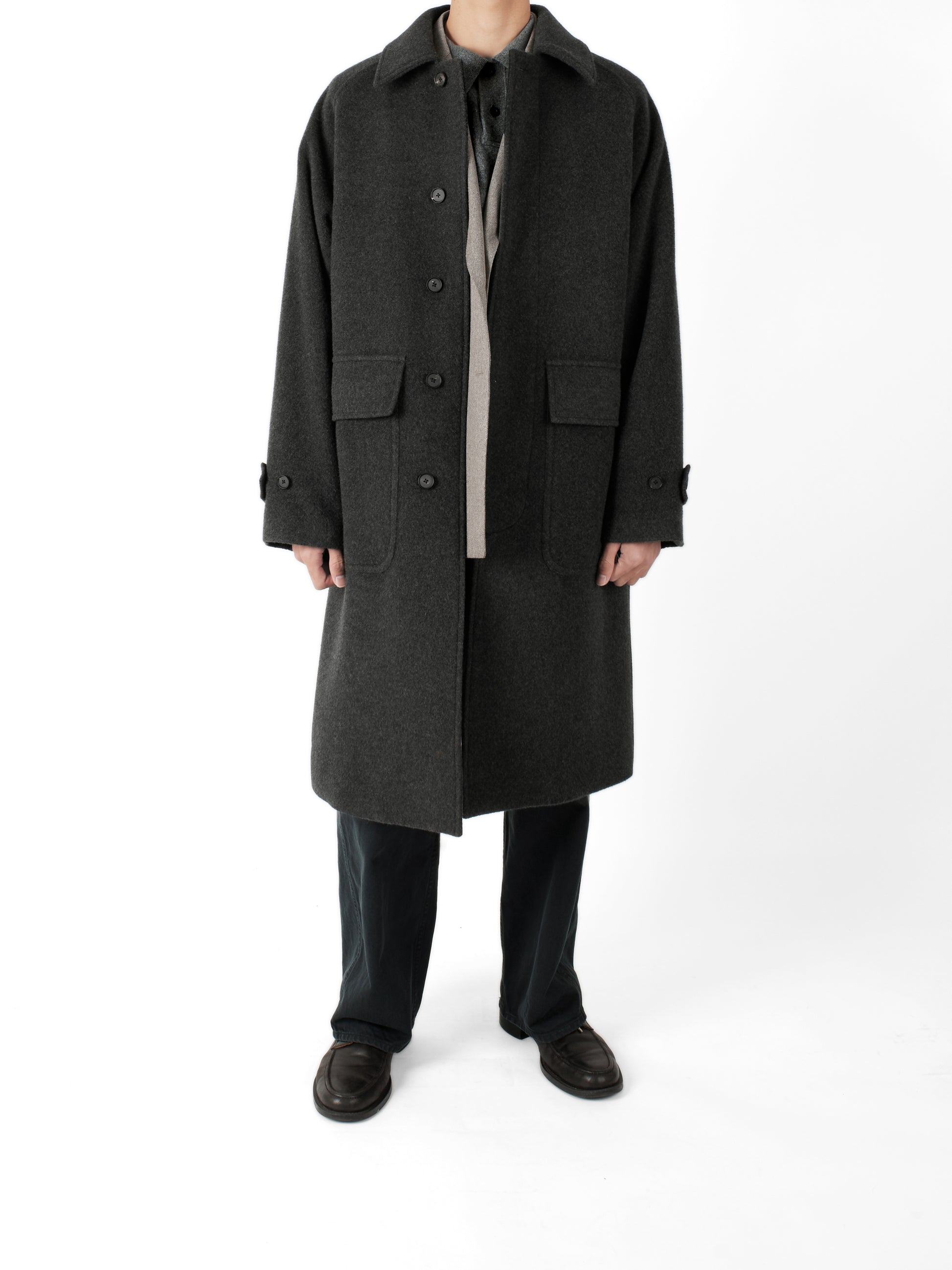 Model 174cm/60kg size M color TOP BLACK着用